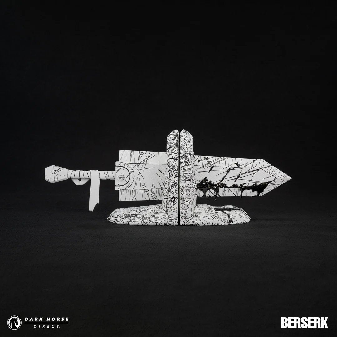 Berserk: Dragon Slayer Sword Bookends (Manga Paint Variant) - Bstorekw