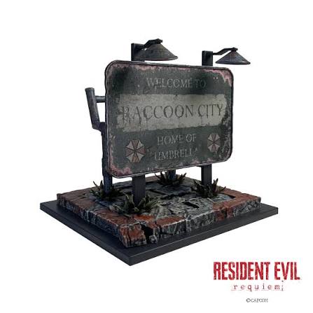 Resident Evil Universal Controller Stand