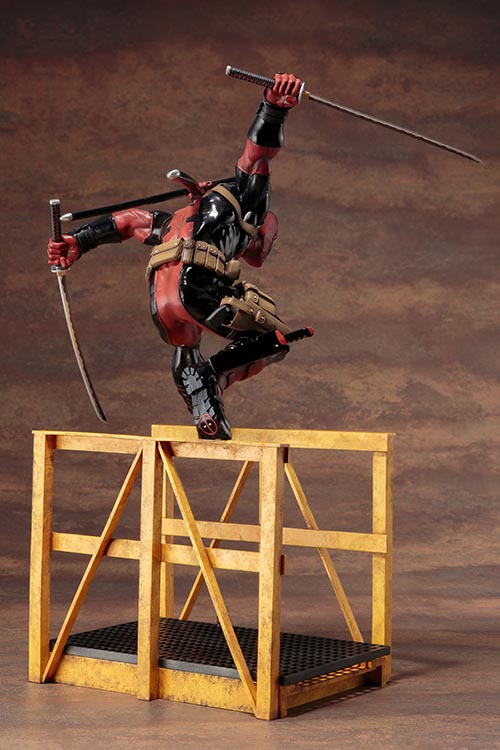 ArtFX Super Deadpool Statue - Bstorekw