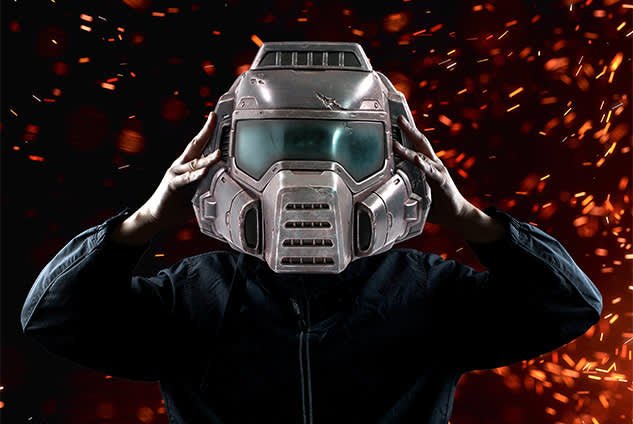 Classic DOOM Helmet Collector's Bundle - Bstorekw