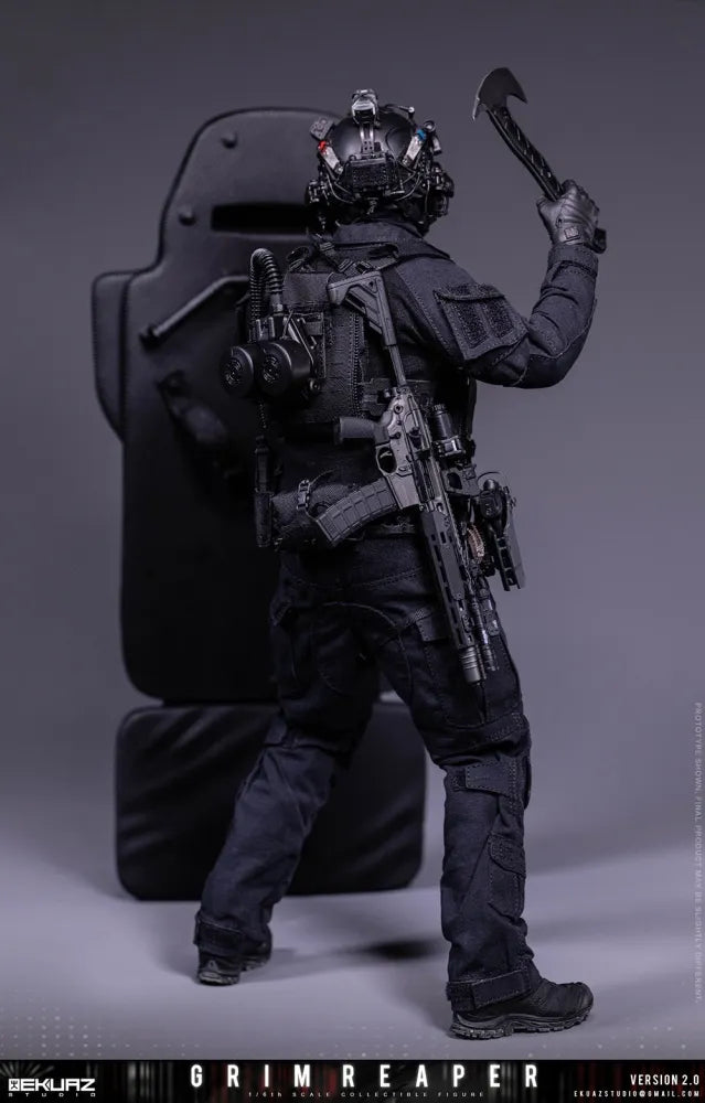 Resident Evil 9 Requiem - Hunk 1/6 Deluxe Action figure