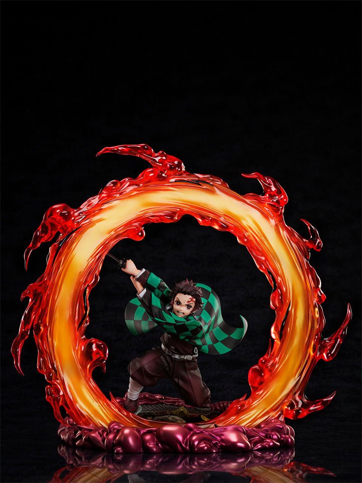 Kimetsu No Yaiba: Tanjiro Kamado 1/8 scale figure - Hinokami (Demon Slayer) - Bstorekw