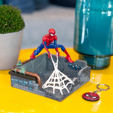 Spider-Man diorama with keychain (14cm height) PVC - Bstorekw