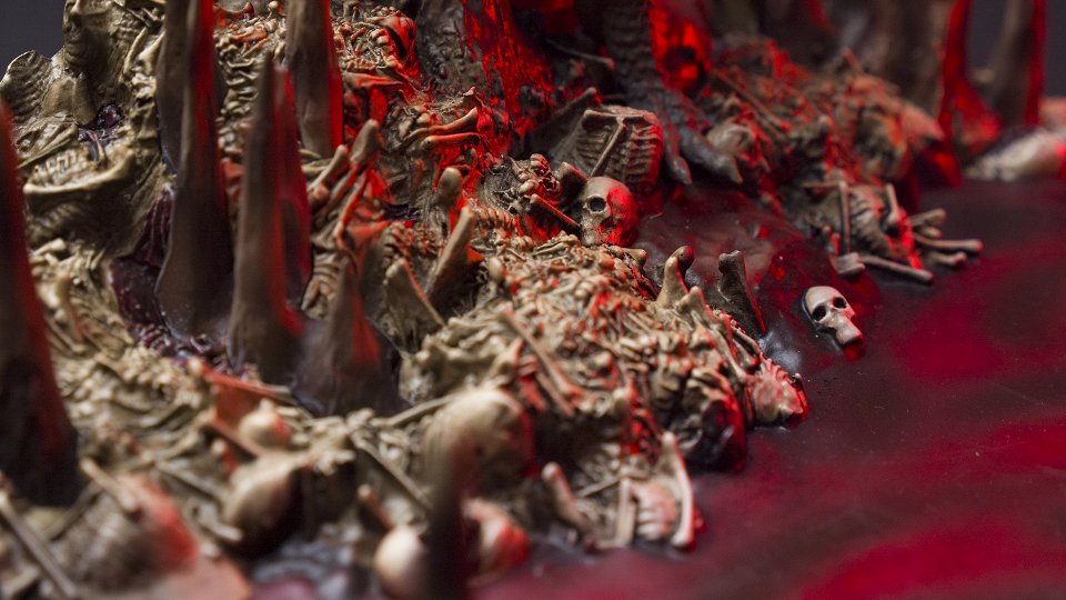 THE DARK PICTURES : HOUSE OF ASHES DIORAMA - Bstorekw