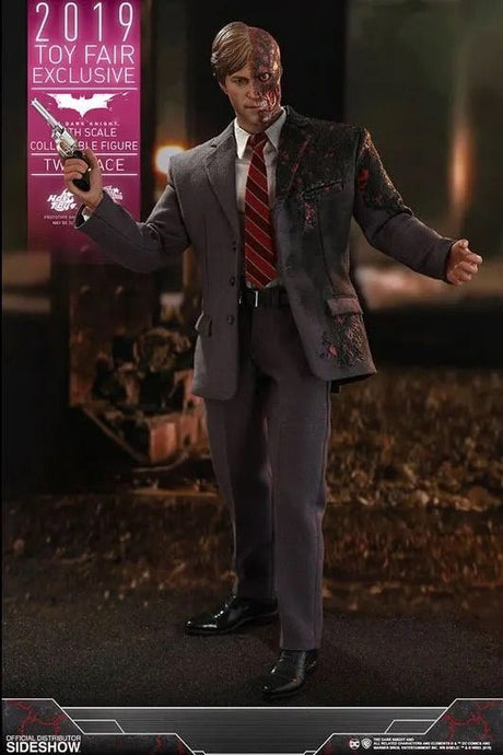 Two face 1/6 scale figure by Hot toys (toy fair exclusive) - Bstorekw